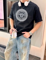 人気急上昇新作 2026 ヴェルサーチェ 新作 半袖Tシャツ スーパーコピー