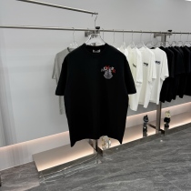送料込 2026 モンクレール 新作 半袖Tシャツ 偽物