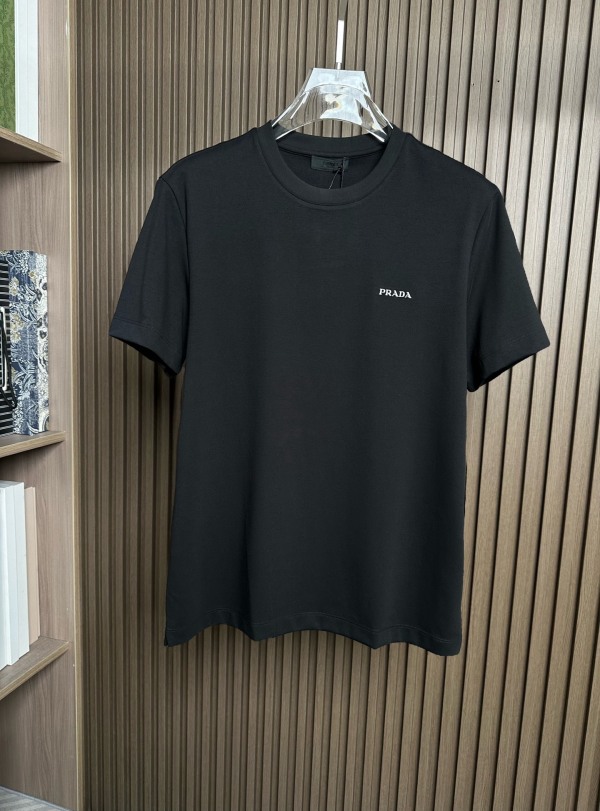超限定♪ 2026 プラダ 新作 半袖Tシャツ コピー