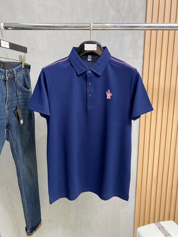 完売必至 2026 モンクレール 新作 半袖Tシャツ 偽物