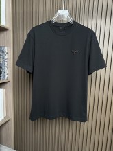 激安価格！2026 プラダ 新作 半袖Tシャツ 偽物