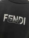 使い勝手良 2026 フェンディ 新作 半袖Tシャツ 偽物