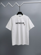 絶対欲しい！2026 モンクレール 新作 半袖Tシャツ スーパーコピー