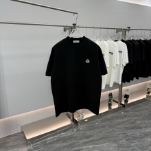 最安値挑戦 2026 モンクレール 新作 半袖Tシャツ 偽物