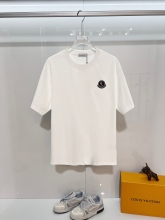 超希少！2026 モンクレール 新作 半袖Tシャツ 偽物