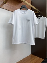 定番人気！2026 プラダ 新作 半袖Tシャツ 偽物