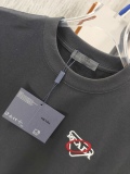 即発送！2026 プラダ 新作 半袖Tシャツ 偽物