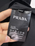 目を惹くカラー 2026 プラダ 新作 半袖Tシャツ スーパーコピー