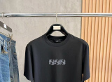 完売必至 2026 フェンディ 新作 半袖Tシャツ スーパーコピー