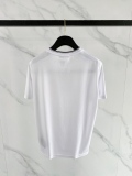 すぐ届く 2026 プラダ 新作 半袖Tシャツ 偽物