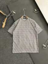 人気No1  2026 フェンディ 新作 半袖Tシャツ 偽物