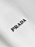 注目度抜群！2026 プラダ 新作 半袖Tシャツ コピー