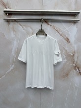 激安価格！2026 プラダ 新作 半袖Tシャツ コピー