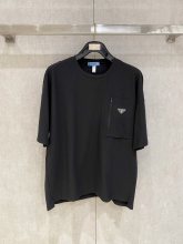 定番人気！2026 プラダ 新作 半袖Tシャツ 偽物