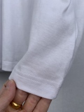 絶対欲しい！2026 プラダ 新作 半袖Tシャツ 偽物