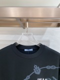 入手困難！2026 プラダ 新作 半袖Tシャツ 偽物