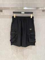 注目度抜群！2026 プラダ 新作 ショートパンツ コピー