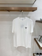 人気No1★ 2026 プラダ 新作 半袖Tシャツ スーパーコピー