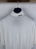 人気急上昇 2026 プラダ 新作 半袖Tシャツ コピー