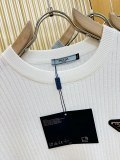 高品質 2026 プラダ 新作 半袖Tシャツ 偽物