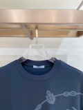 目を惹くカラー 2026 プラダ 新作 半袖Tシャツ コピー