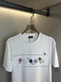 絶対欲しい！ 2026 フェンディ 新作 半袖Tシャツ コピー