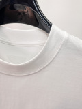 世界中で大人気♪ 2026 プラダ 新作 半袖Tシャツ 偽物