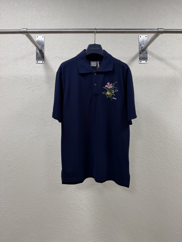 《人気★》2026 ディオール 新作 半袖Tシャツ 偽物