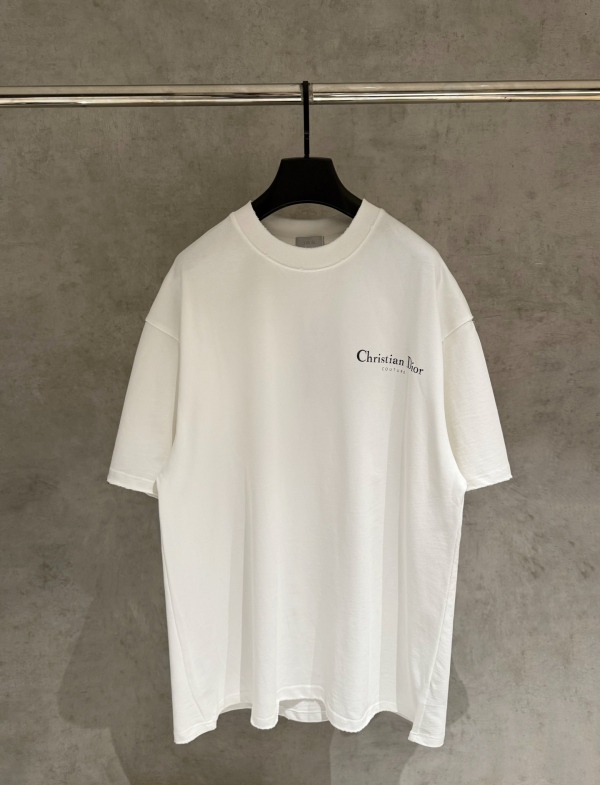完売前に！2026 ディオール 新作 半袖Tシャツ コピー