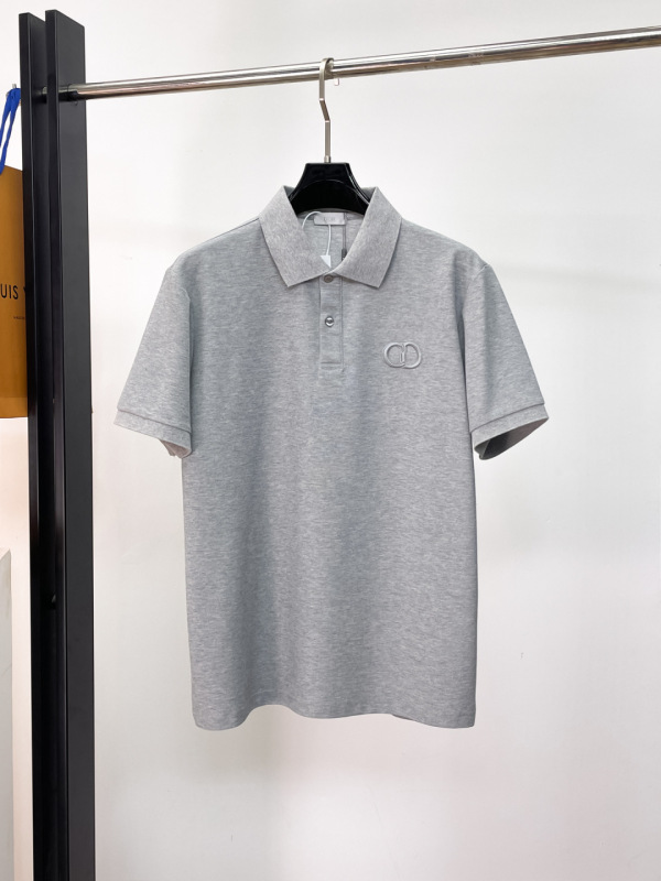 人気爆発☆ 2026 ディオール 新作 半袖Tシャツ 偽物