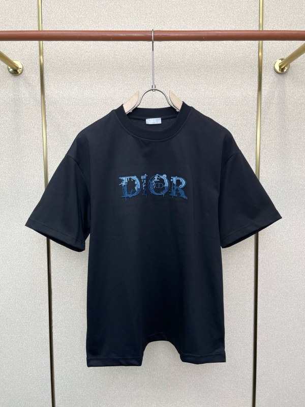 一目惚れ♪ 2026 ディオール 新作 半袖Tシャツ コピー 3色