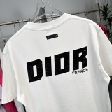 世界中で大人気♪ 2026 ディオール 新作 半袖Tシャツ 偽物