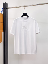 最安値挑戦 2026 バーバリー 新作 半袖Tシャツ 偽物