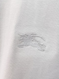 送料込 2026 バーバリー 新作 半袖Tシャツ 偽物