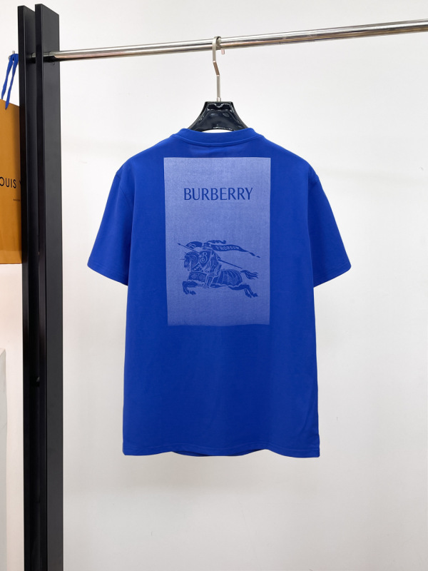 超希少！2026 バーバリー 新作 半袖Tシャツ スーパーコピー