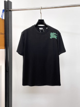 注目度抜群！2026 バーバリー 新作 半袖Tシャツ コピー