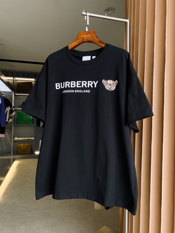 最安値挑戦 2026 バーバリー 新作 半袖Tシャツ コピー