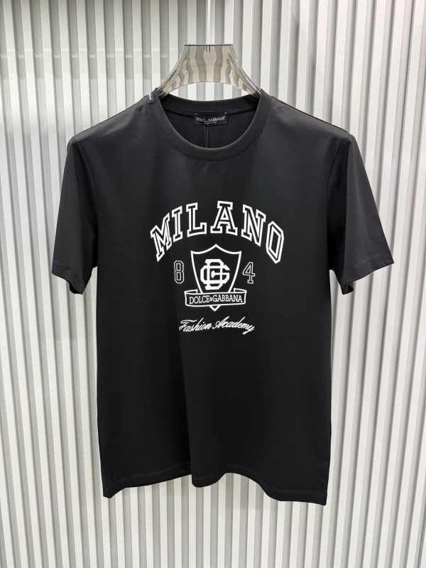 完売前に！ 2026 ドルチェ&ガッバーナ 新作 半袖Tシャツ スーパーコピー