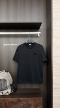 人気急上昇 2026 バーバリー 新作 半袖Tシャツ 偽物