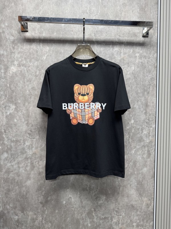 完売必至 2026 バーバリー 新作 半袖Tシャツ コピー