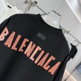 目を惹くカラー  2026 バレンシアガ 新作 半袖Tシャツ コピー
