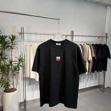 世界中で大人気♪ 2026 ジバンシー 新作 半袖Tシャツ 偽物