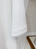 激安価格！2026 ロエベ 新作 半袖Tシャツ 偽物