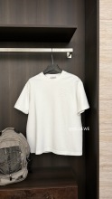 注目度抜群！2026 ロエベ 新作 半袖Tシャツ コピー
