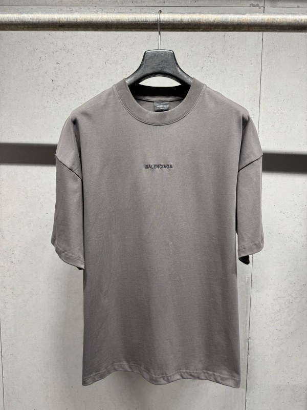 【限定カラー】 2026 バレンシアガ 新作 半袖Tシャツ スーパーコピー