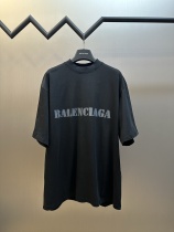 注目アイテム♡ 2026 バレンシアガ 新作 半袖Tシャツ コピー