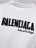 累積売上総額第１位！ 2026 バレンシアガ 新作 半袖Tシャツ スーパーコピー