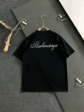 売上総額１位！ 2026 バレンシアガ 新作 半袖Tシャツ スーパーコピー