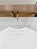激安価格！2026 ロエベ 新作 半袖Tシャツ 偽物