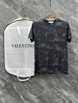 累積売上総額第１位！2026 ヴァレンティノ 新作 半袖Tシャツ コピー 2色